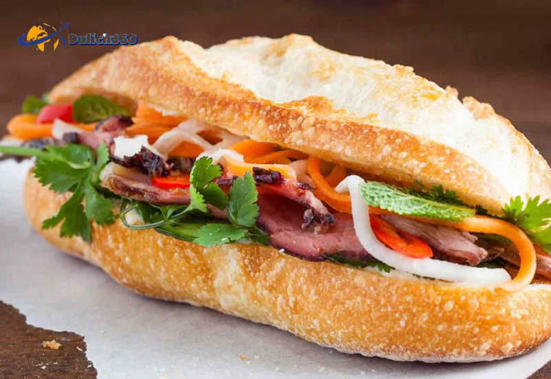 bánh mì đặc sản sài gòn việt nam